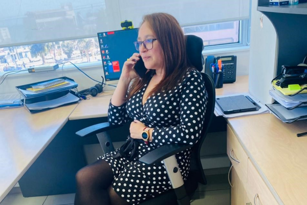 Coordinadora del Programa Mi Abogado de Antofagasta en radio Rinconada de Mejillones
