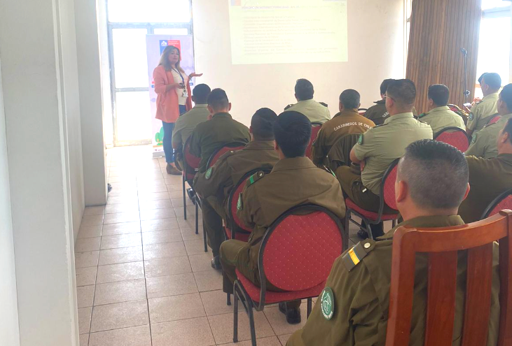 La Niñez y Adolescencia se Defienden” de Arica y Parinacota, realiza charla a Carabineros de Chile