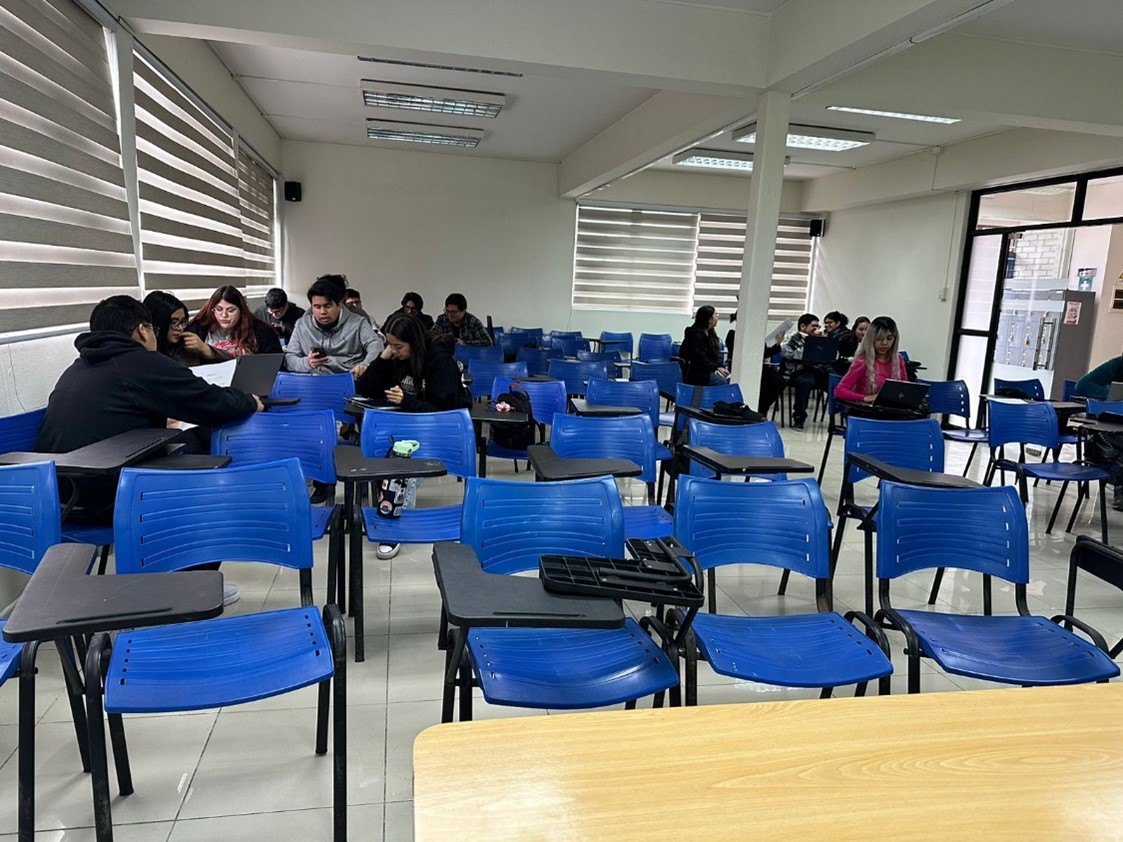 Centro de Mediación de Iquique dicta charla a alumnas/os de 5° año de Derecho UNAP