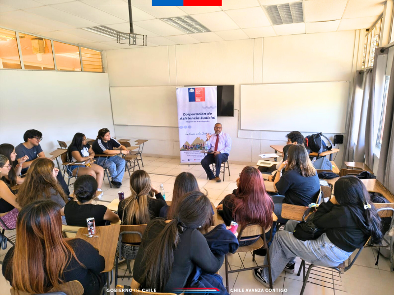 Consultorio Jurídico Antofagasta Centro realiza conversatorio con los alumnos de la Universidad de Antofagasta